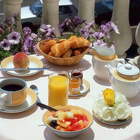 Mercure Marche Aux Fleurs Szálloda 4*