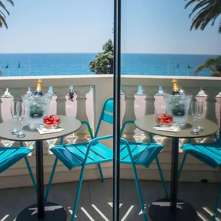 Szálloda Mercure Marche Aux Fleurs 4*